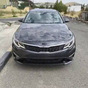 Kia Optima, 2019