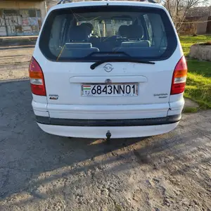 Opel Zafira, 1999