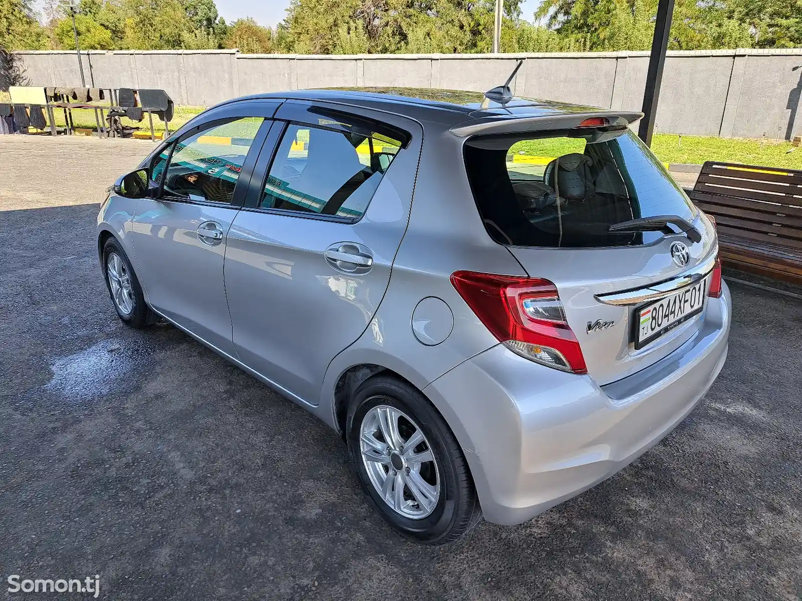 Toyota Vitz, 2015-6