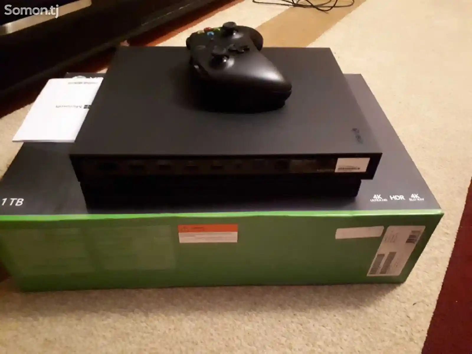 Игровая приставка Xbox One X 4K 1Tb-1