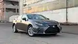 Lexus ES series, 2015-2