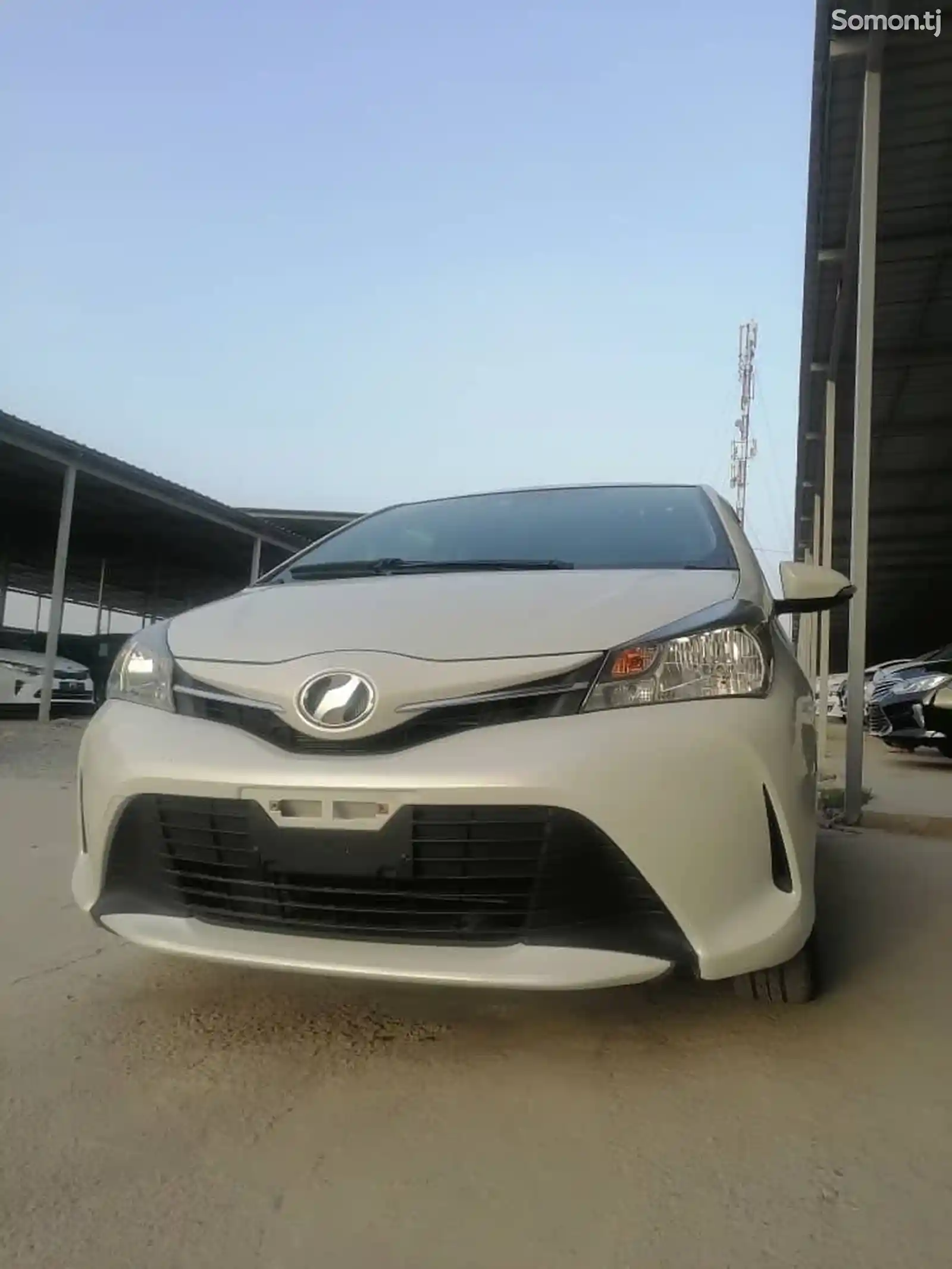 Toyota Vitz, 2016-3