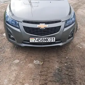 Chevrolet Cruze, 2010