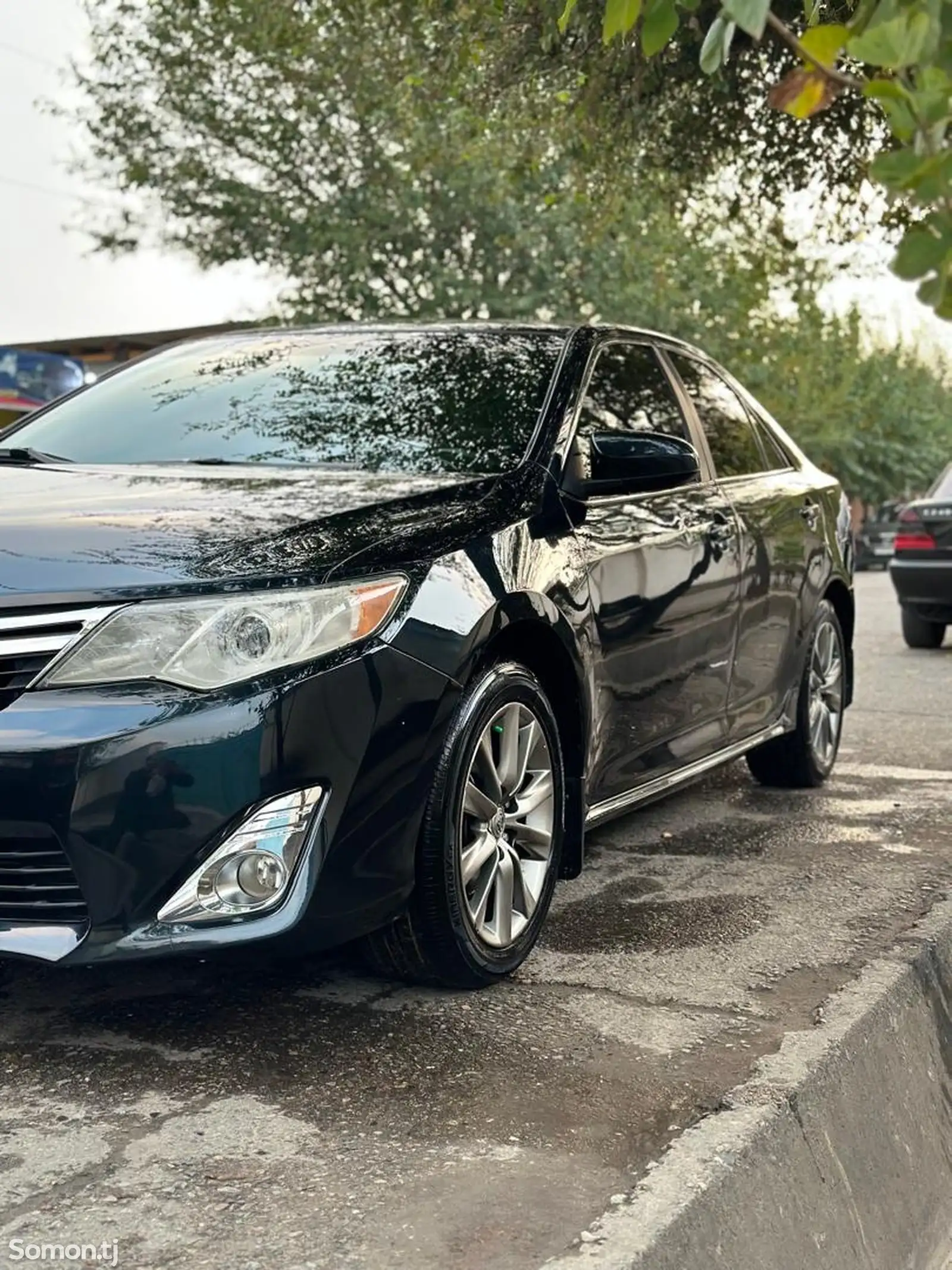 Toyota Camry, 2012-1