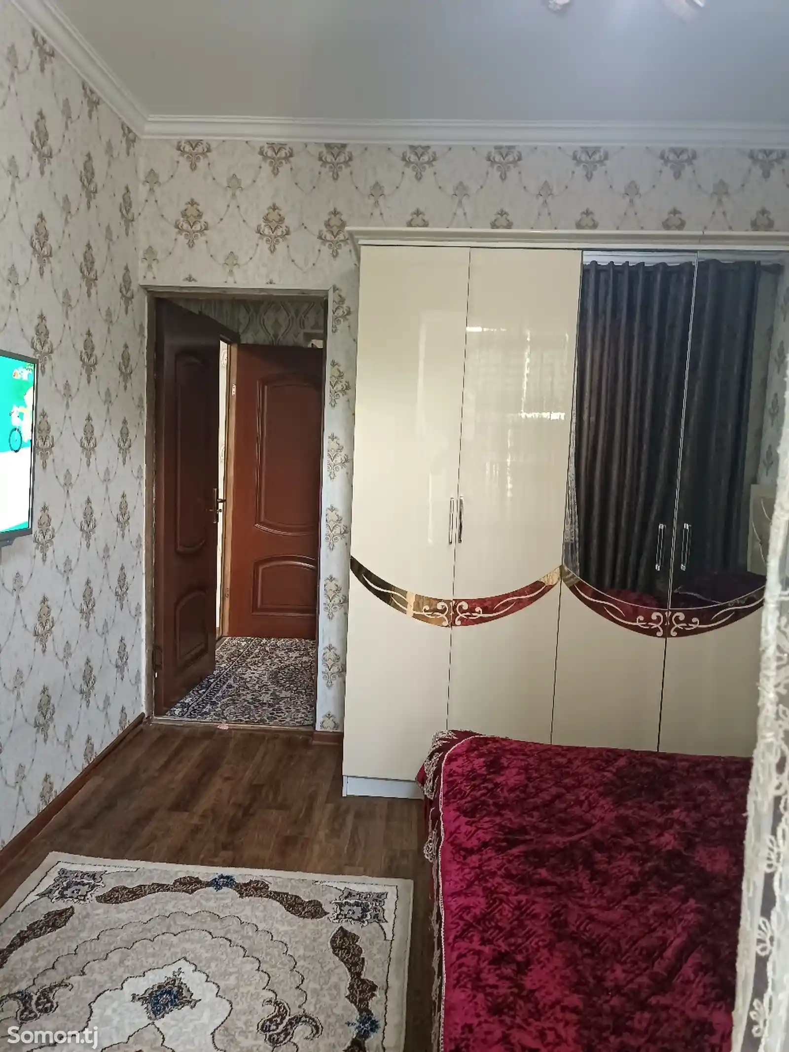 3-комн. квартира, 4 этаж, 70 м², 61 мкр, доми Фарангис-6