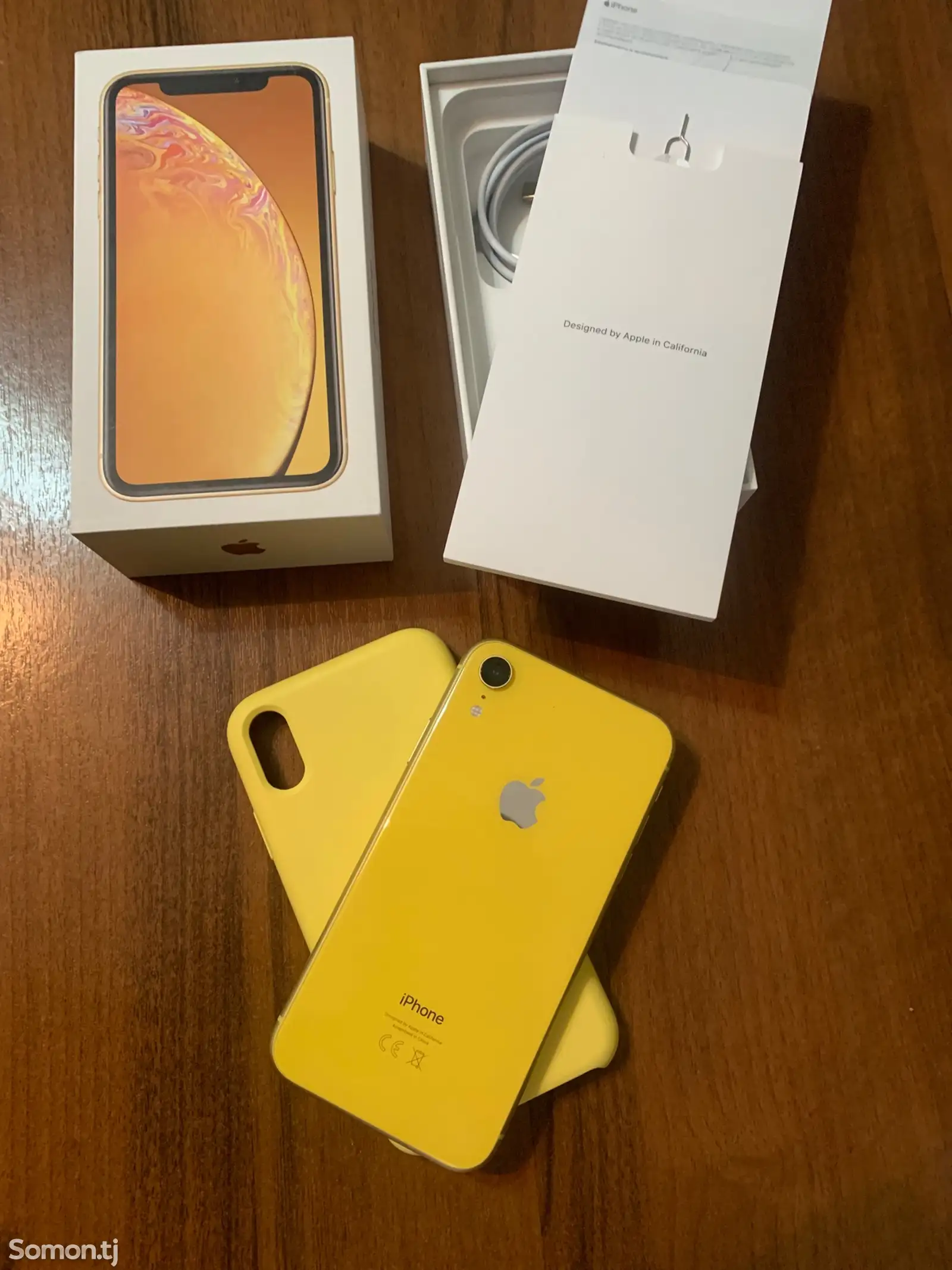 Apple iPhone Xr, 64 gb, Yellow-1