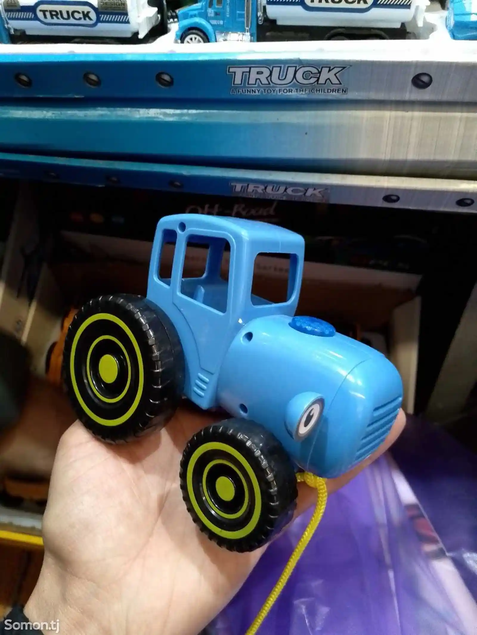 Музыкальный синий трактор-3