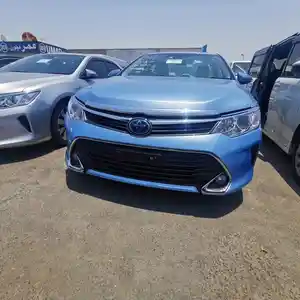 Toyota Camry, 2015