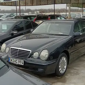 Mercedes-Benz E class, 2000