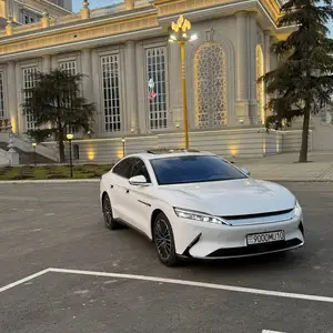 BYD Han EV, 2022