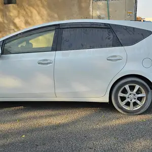 Toyota Prius, 2014