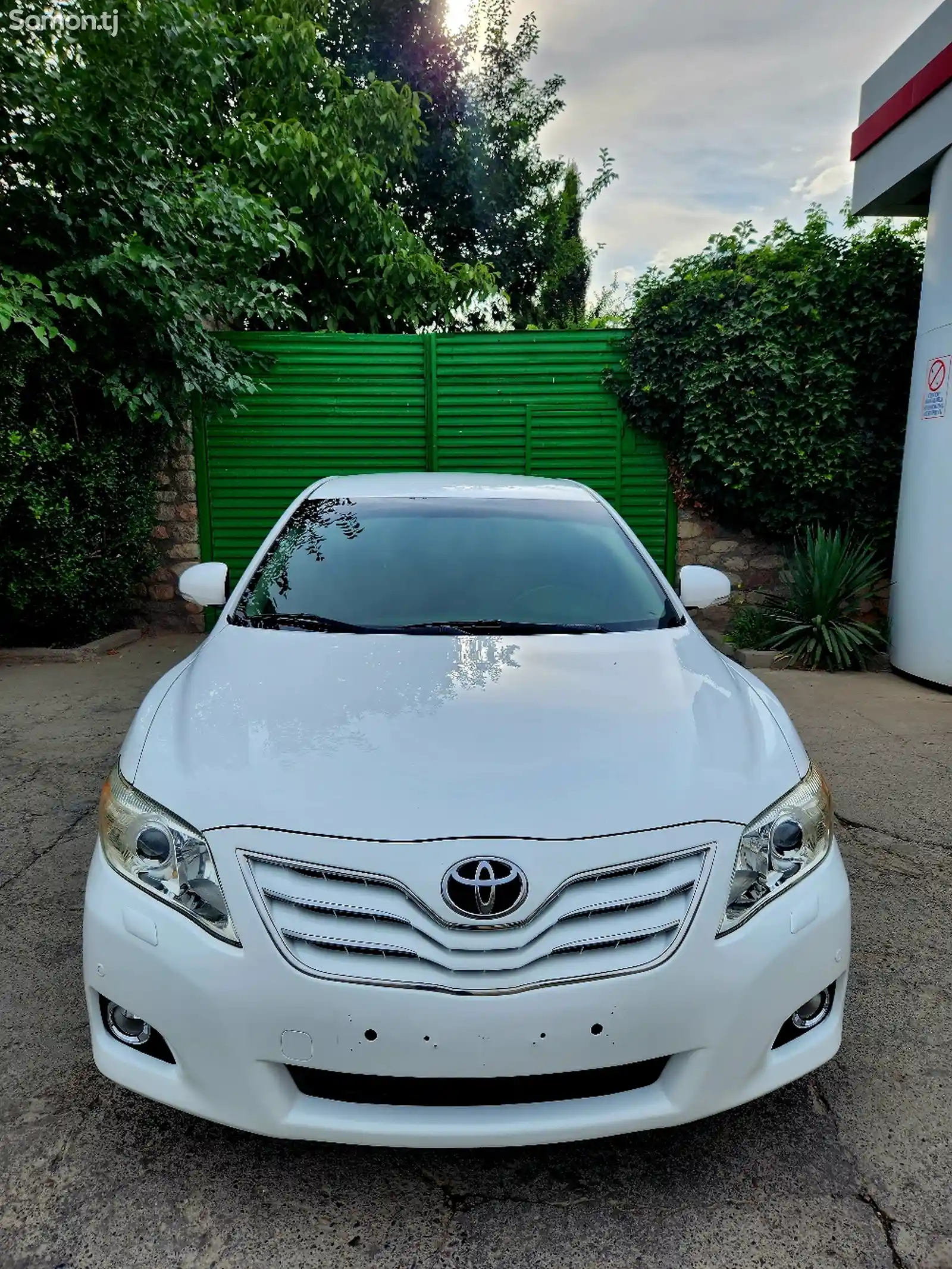 Toyota Camry, 2010-1