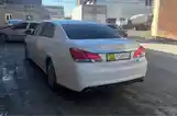 Toyota Avalon, 2011-3