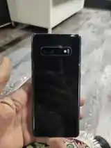 Samsung Galaxy S10 plus-5