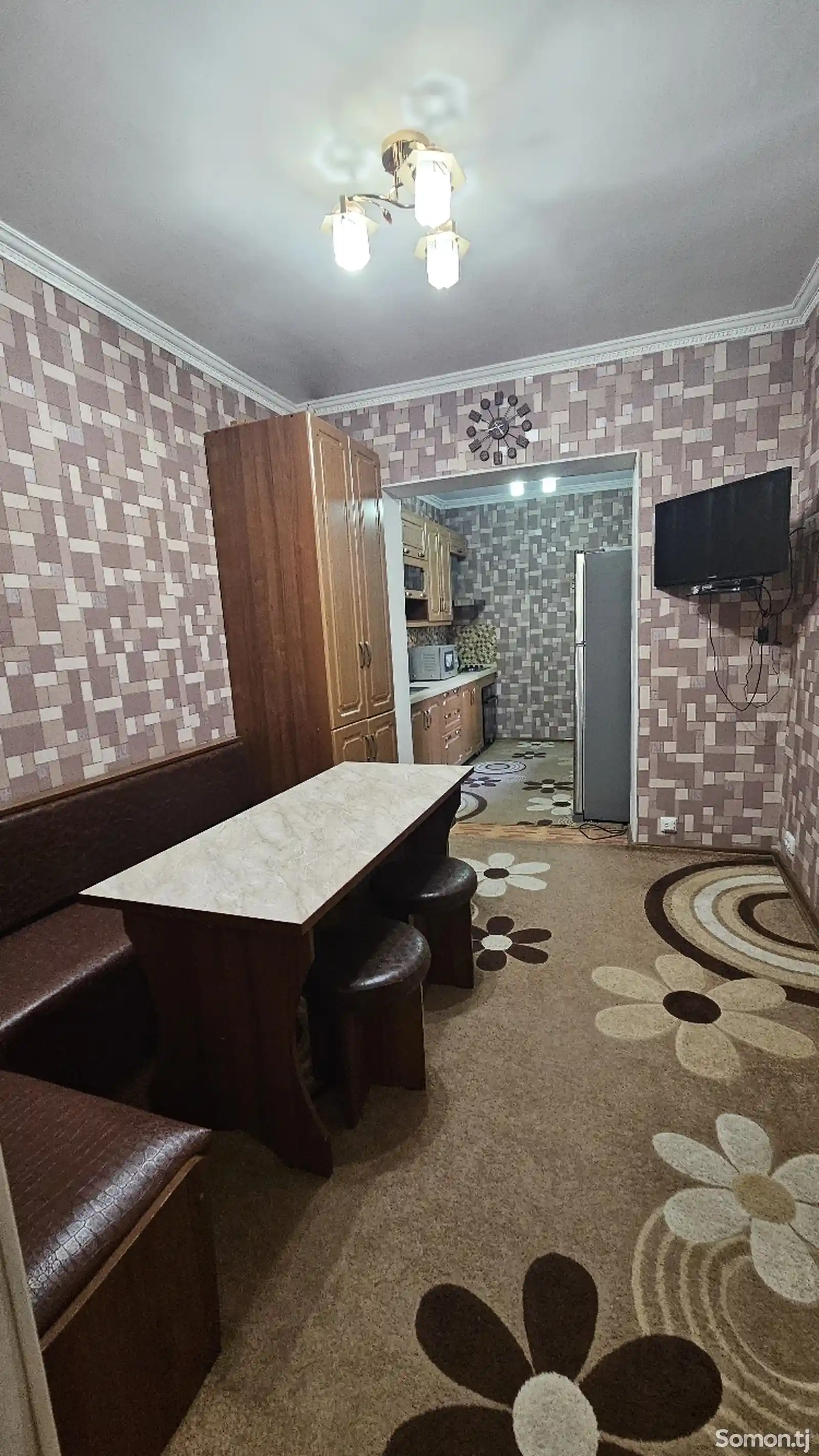 3-комн. квартира, 2 этаж, 80м², ЦУМ-7