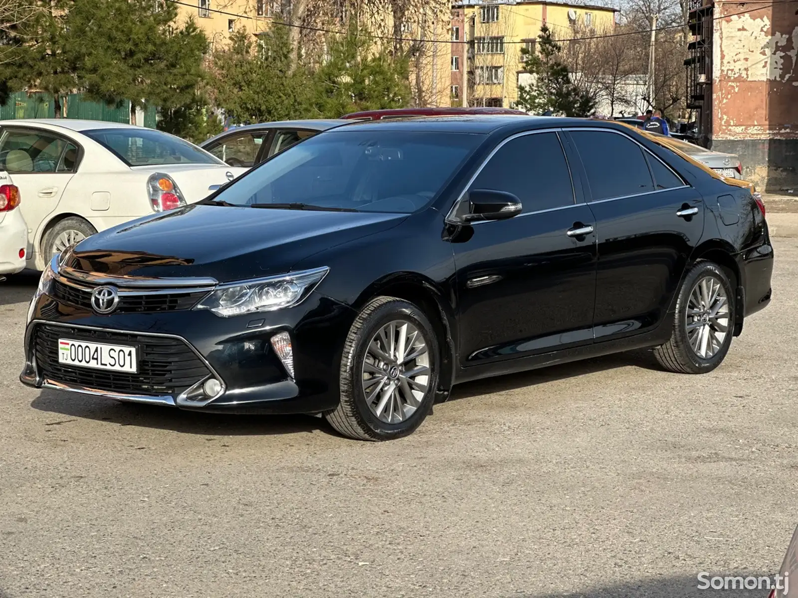 Toyota Camry, 2017-1