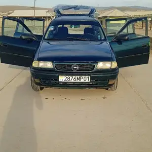 Opel Astra F, 1996