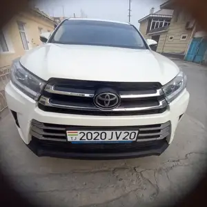 Toyota Highlander, 2016