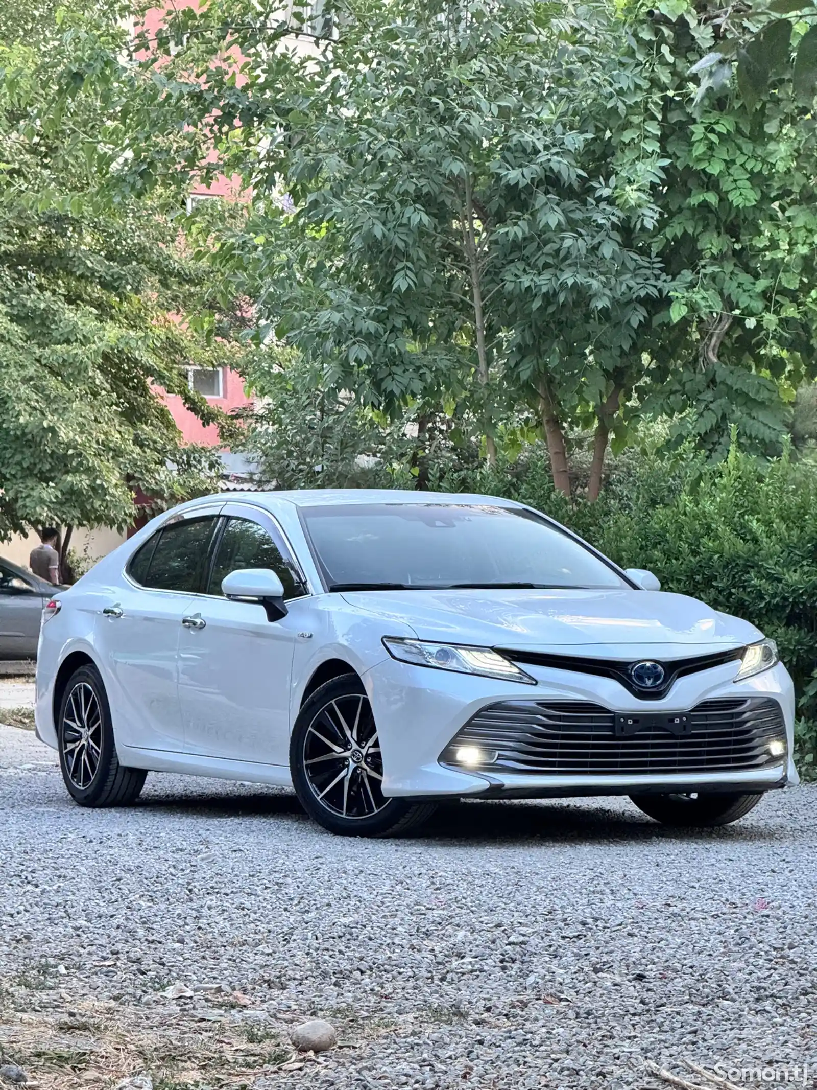 Toyota Camry, 2018-1