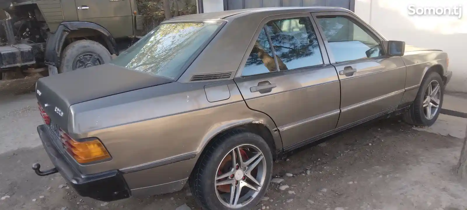 Mercedes-Benz W201, 1987-2