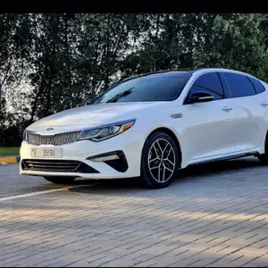 Kia Optima, 2020