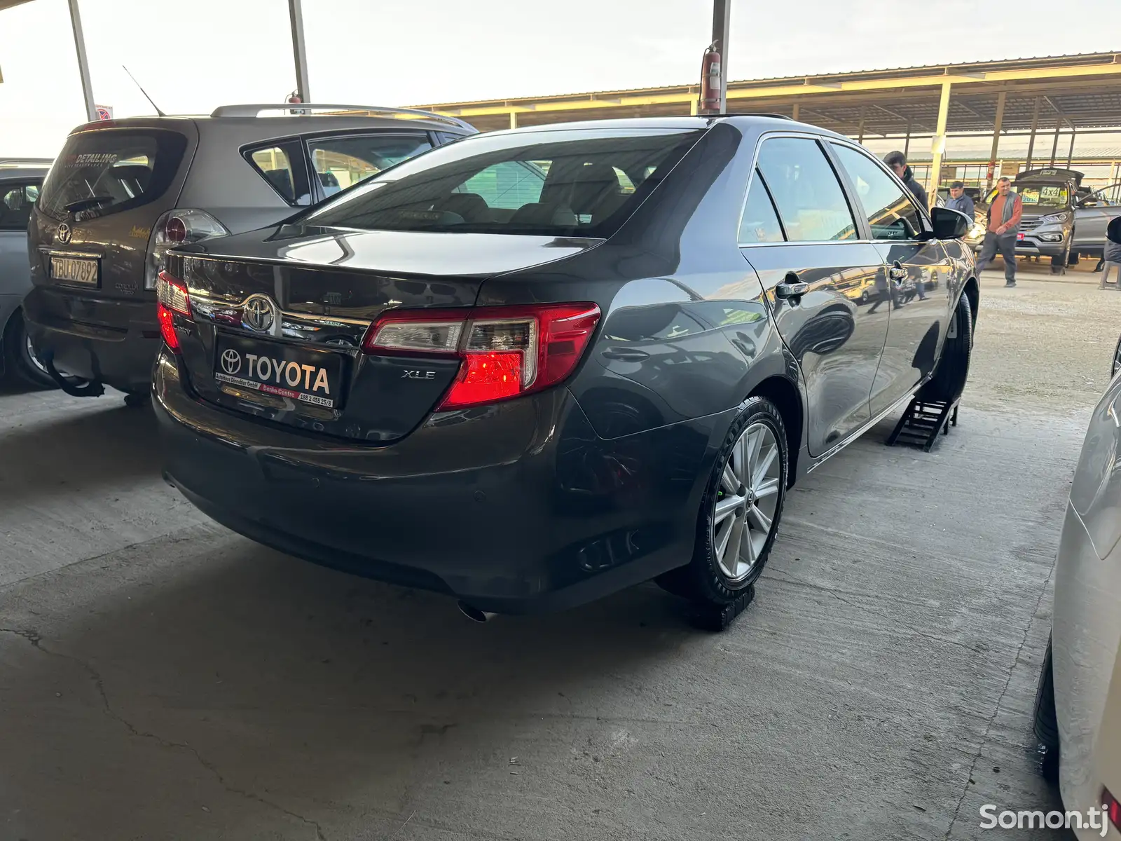 Toyota Camry, 2015-1