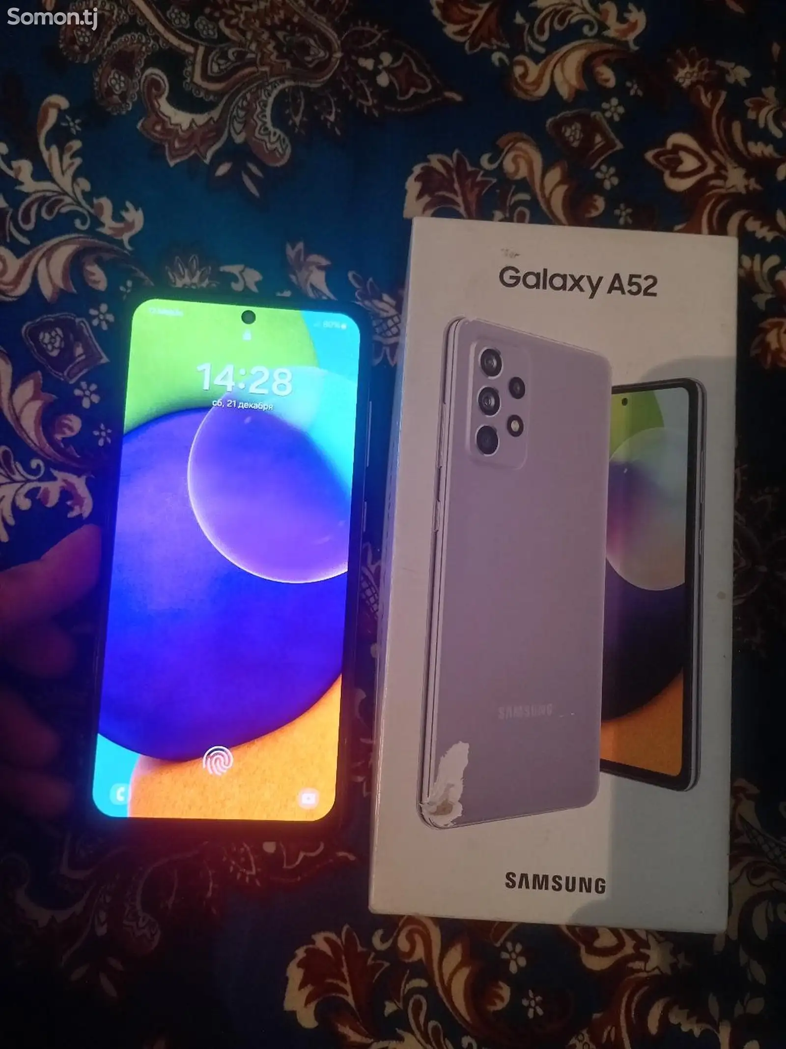 Samsung Galaxy A52-1