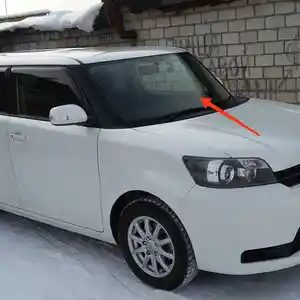 Лобовое стекло от Toyota Rumion