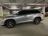 Toyota Highlander, 2017-2