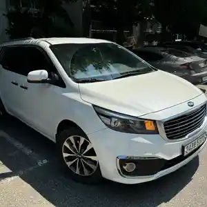 Kia Carnival, 2015