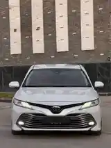 Toyota Camry, 2019-12