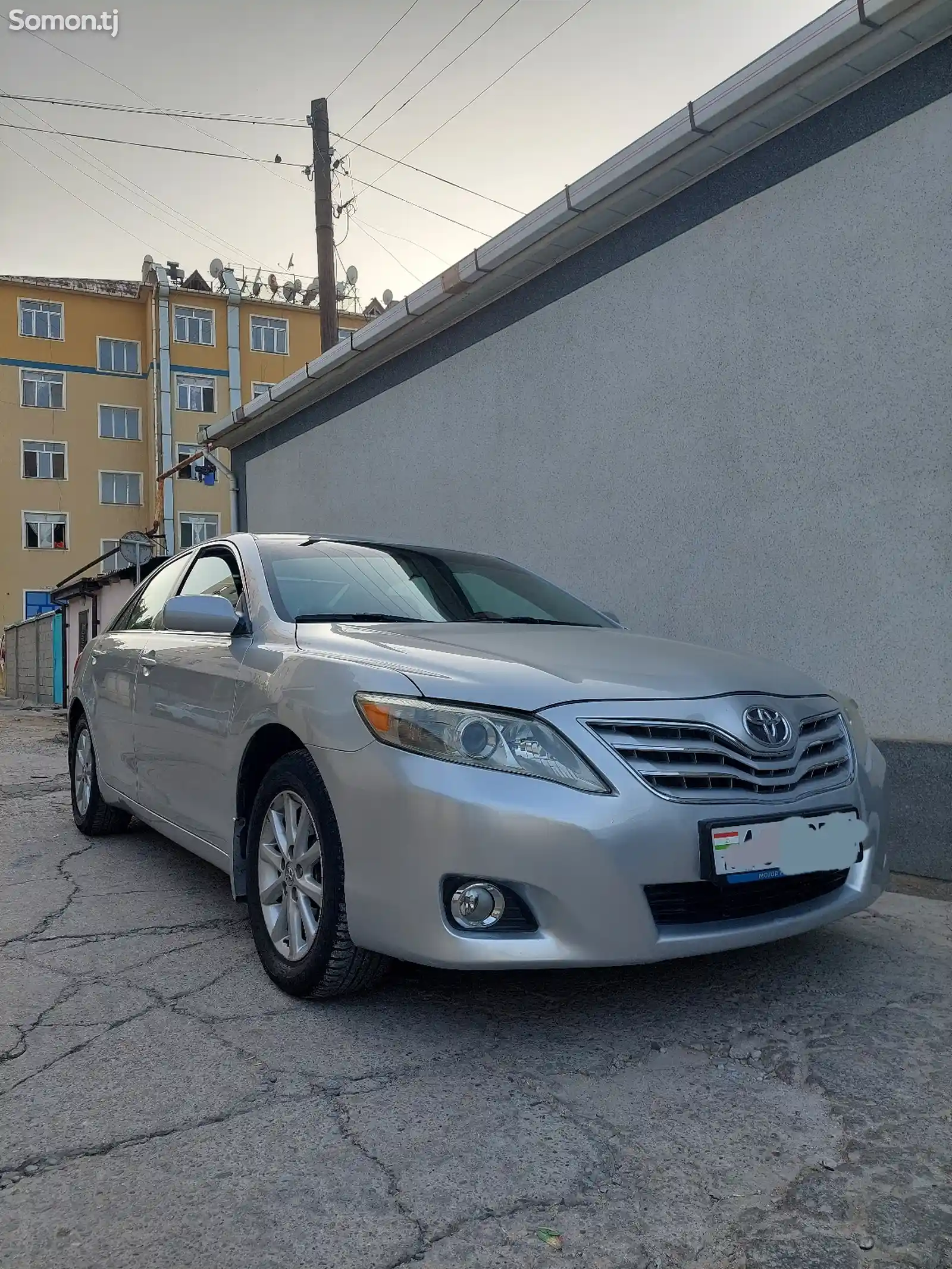 Toyota Camry, 2011-1