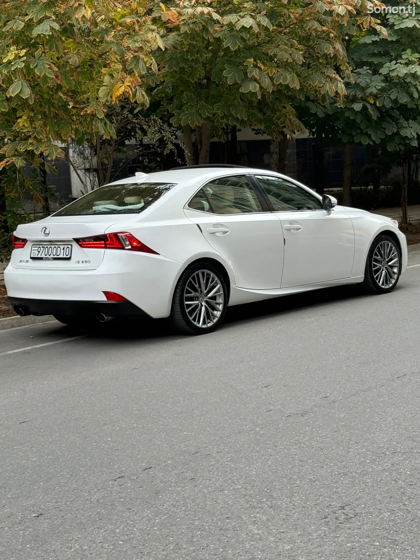 Lexus IS series, 2015-1