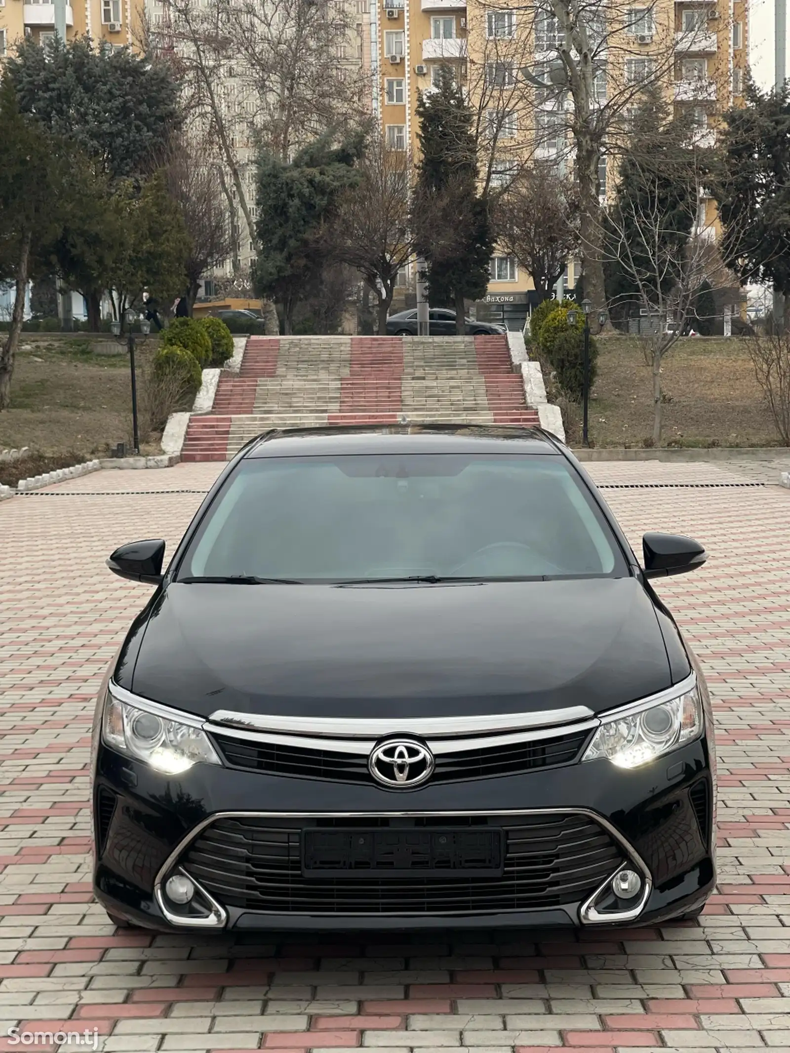 Toyota Camry, 2015-1