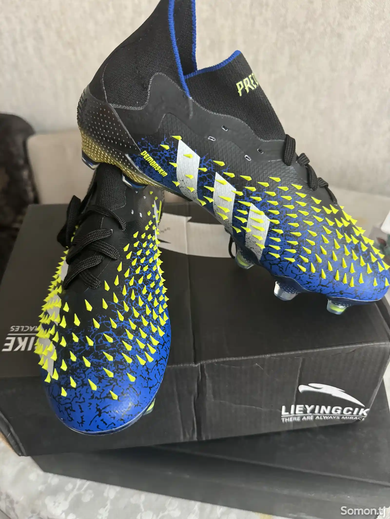 Бутсы Adidas Predator оригинал-1