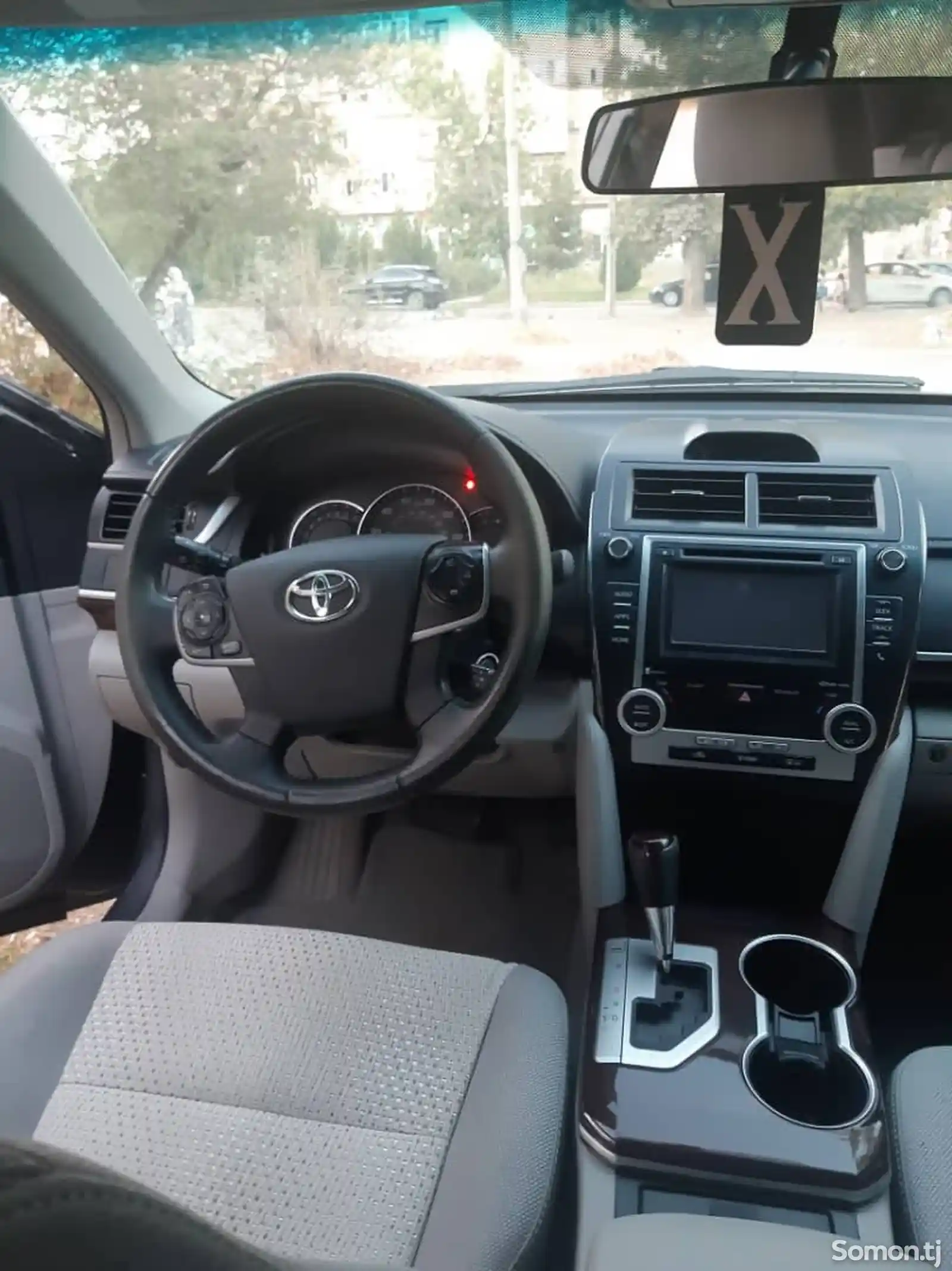 Toyota Camry, 2014-3