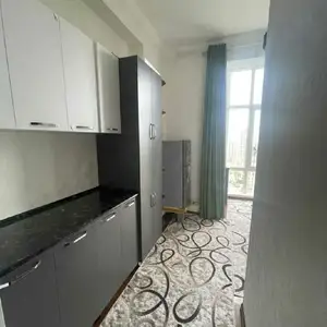 2-комн. квартира, 9 этаж, 60м², 103мкр