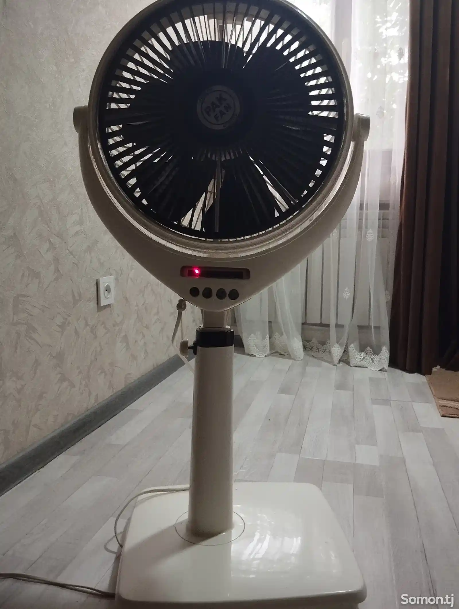 Вентилятор Pak-Fan-1