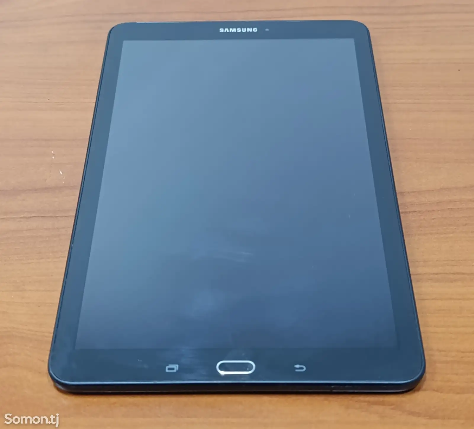 Планшет Samsung Galaxy Tab E 9.6-1