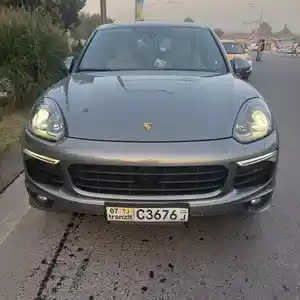 Porsche Cayenne, 2017