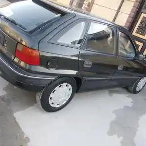 Opel Astra F, 1992