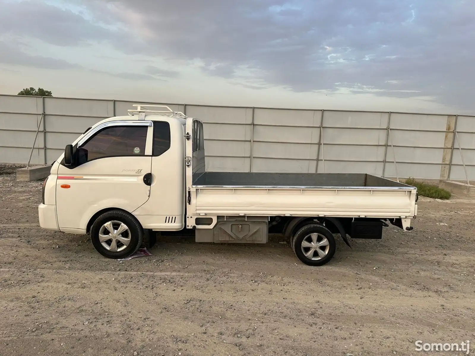 Бортовой автомобиль Hyundai Porter, 2014-2