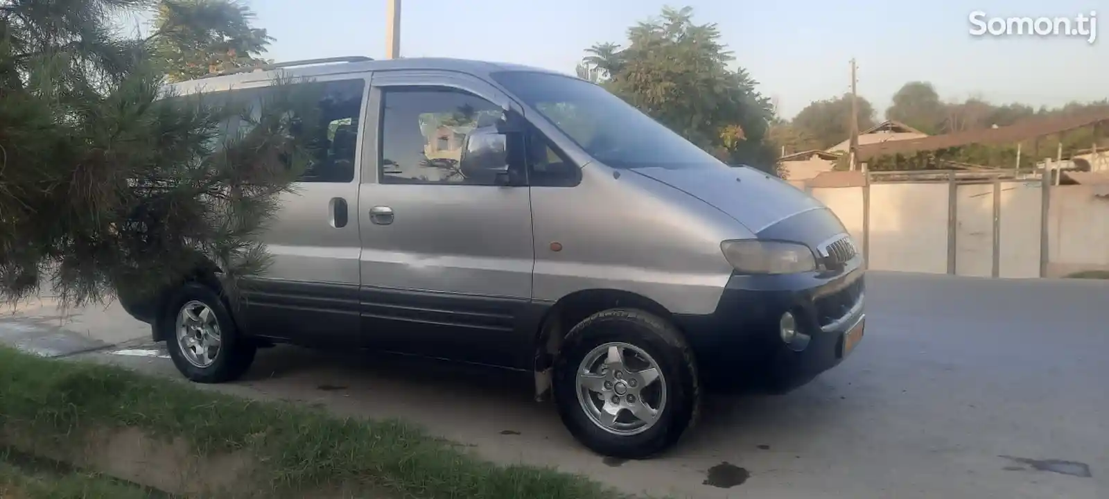 Hyundai Starex, 2001-2