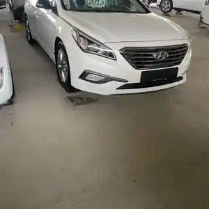 Hyundai Sonata, 2015