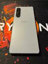 Sony Xperia V-2