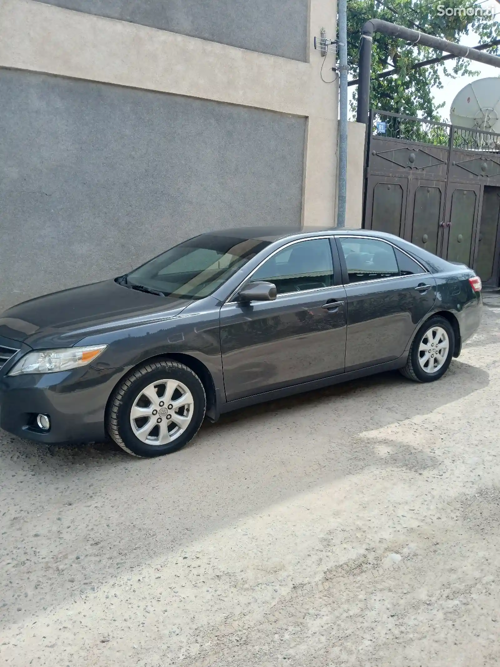 Toyota Camry, 2010-5