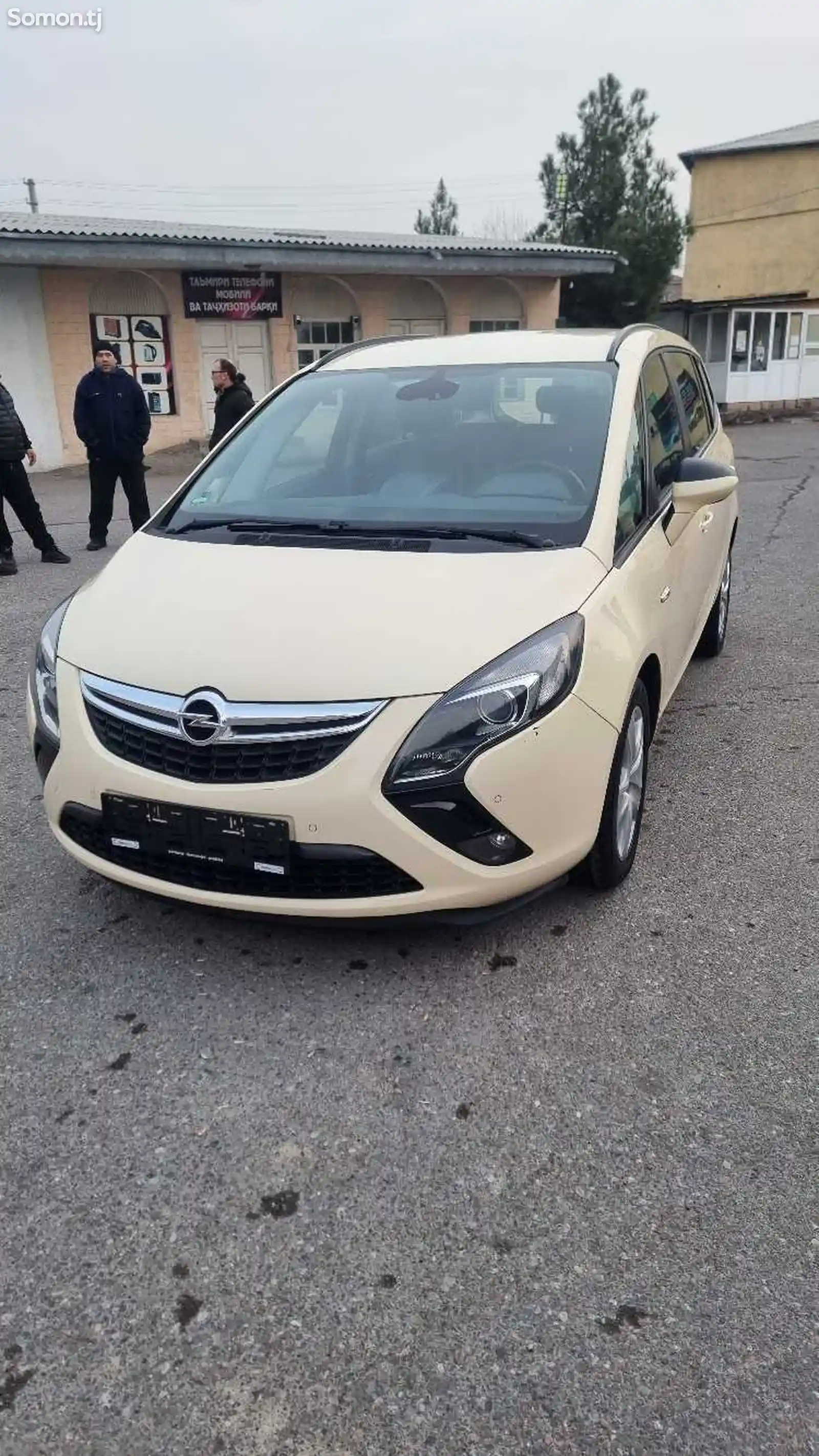 Opel Zafira, 2015-2