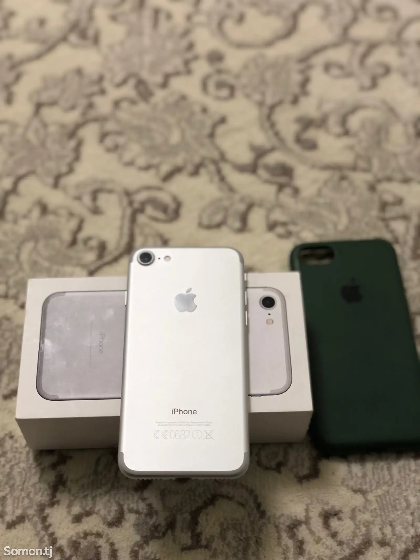 Apple iPhone 7, 32 gb-1