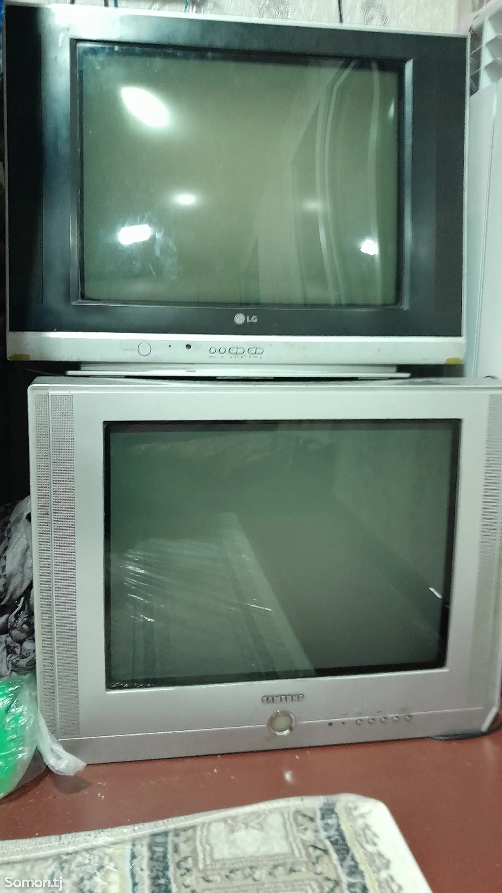 Телевизор Samsung / LG-1