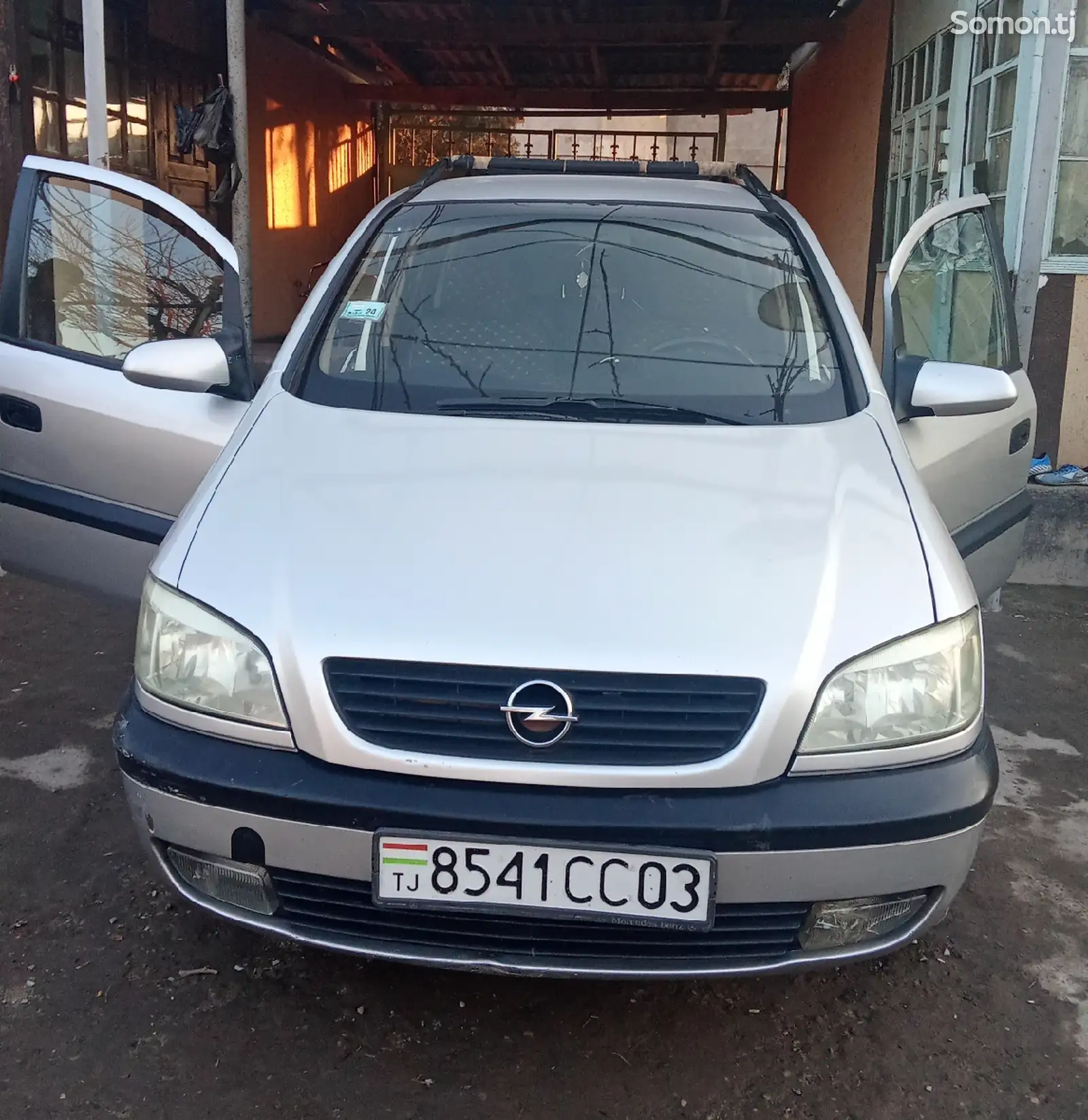 Opel Zafira, 2000-1